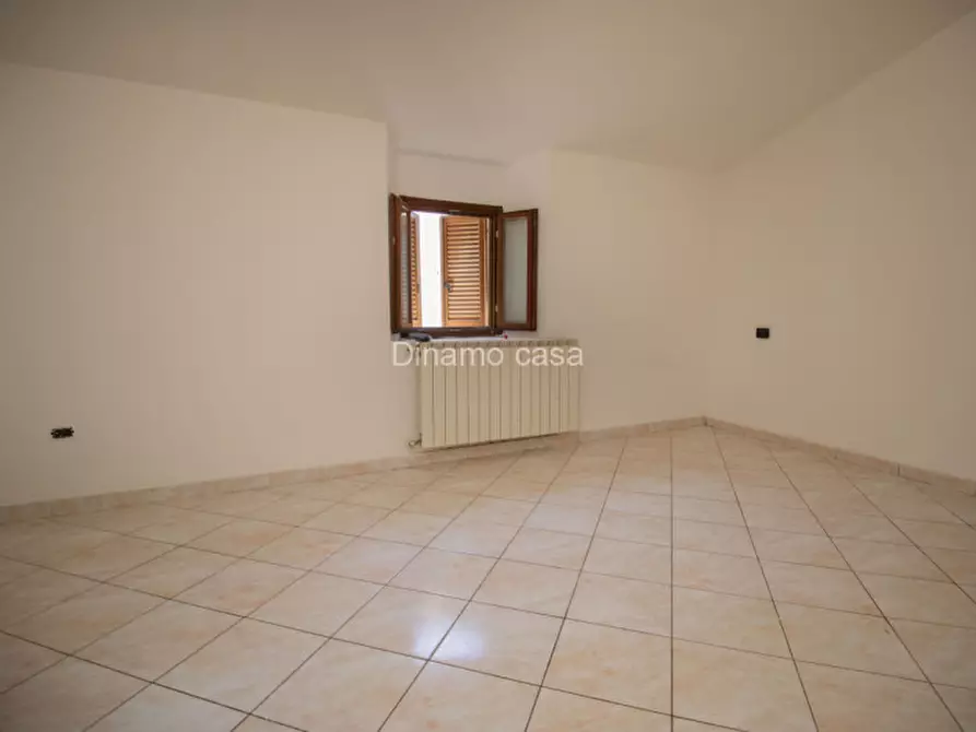 Immagine 29 di Casa indipendente in vendita  a Prato