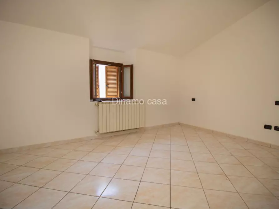 Immagine 30 di Casa indipendente in vendita  a Prato