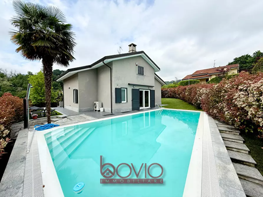 Immagine 3 di Villa in vendita  in Strada Valle Garavaglia 8 a Castiglione Torinese