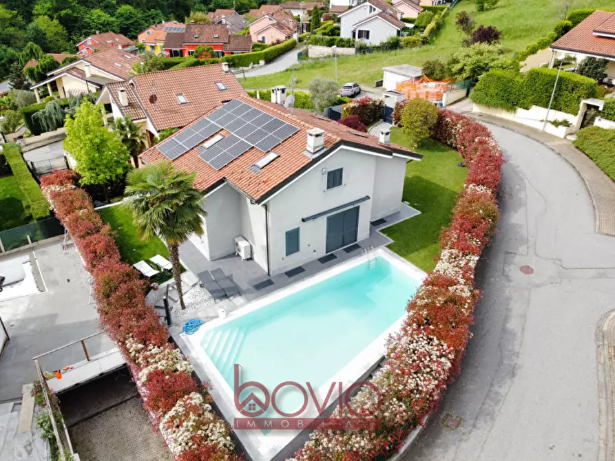 Immagine 9 di Villa in vendita  in Strada Valle Garavaglia 8 a Castiglione Torinese
