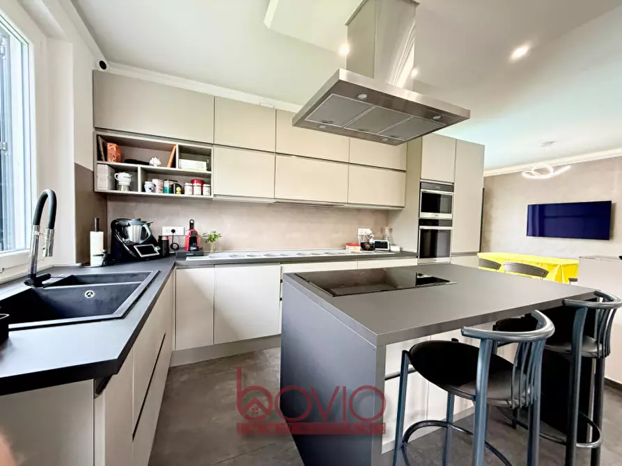 Immagine 12 di Villa in vendita  in Strada Valle Garavaglia 8 a Castiglione Torinese