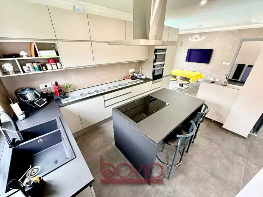 Immagine 16 di Villa in vendita  in Strada Valle Garavaglia 8 a Castiglione Torinese