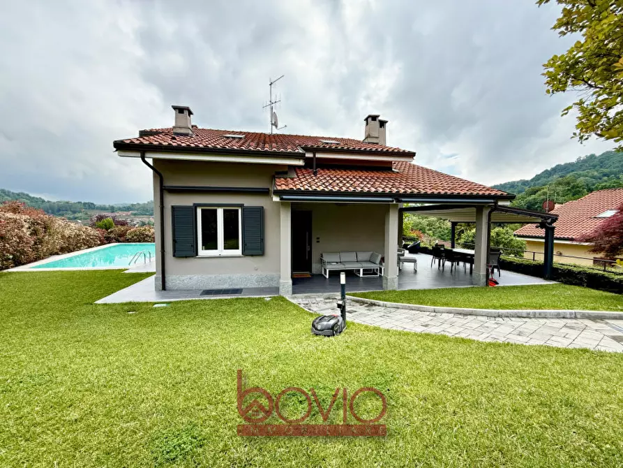 Immagine 17 di Villa in vendita  in Strada Valle Garavaglia 8 a Castiglione Torinese