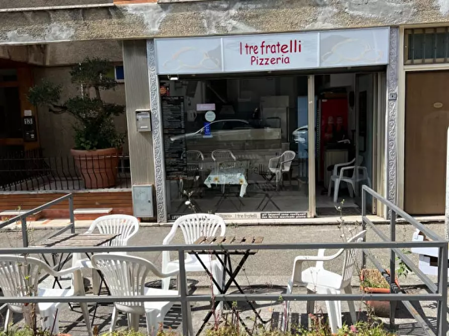 Immagine 1 di Attività commerciale in affitto  in Via Giambattista Lulli a Firenze