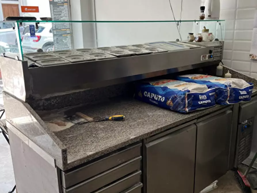 Immagine 8 di Attività commerciale in affitto  in Via Giambattista Lulli a Firenze