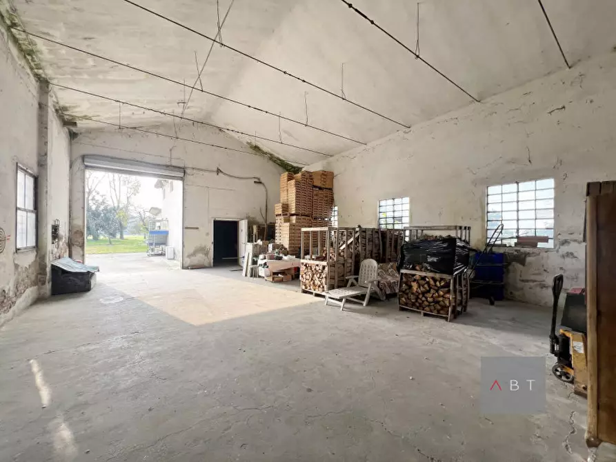 Immagine 14 di Casa indipendente in vendita  a Santa Giustina In Colle