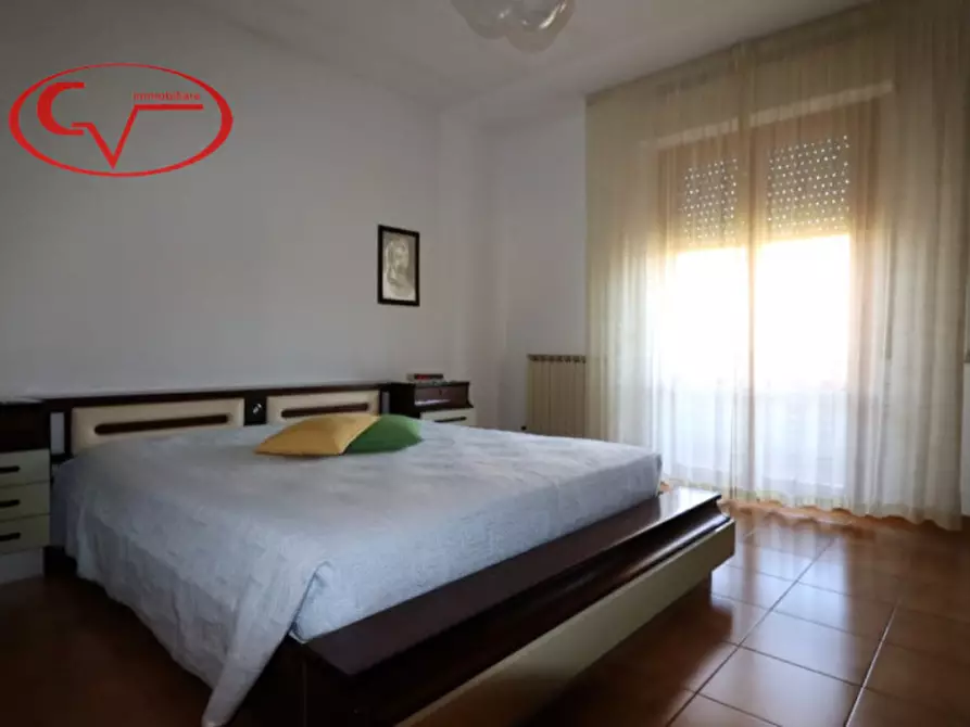 Immagine 12 di Appartamento in vendita  in Viale Armando Diaz a Montevarchi