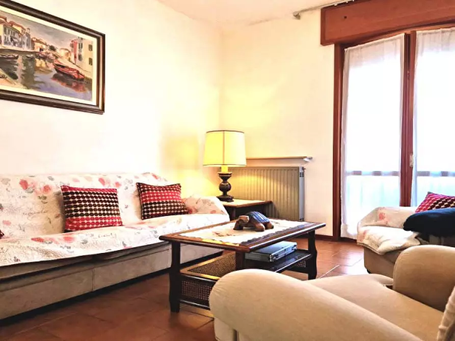 Immagine 8 di Appartamento in vendita  in Via Giovanni Bellini a Alseno