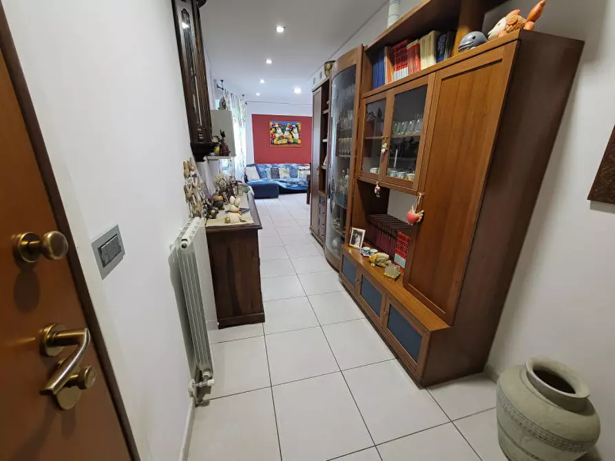 Immagine 4 di Appartamento in vendita  in via Firenze a Savona