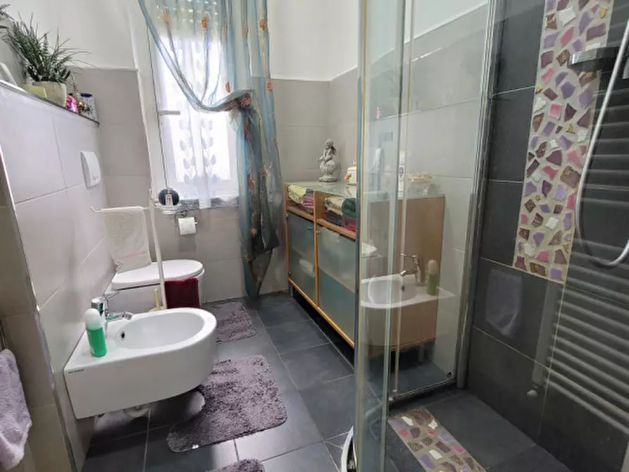 Immagine 15 di Appartamento in vendita  in via Firenze a Savona