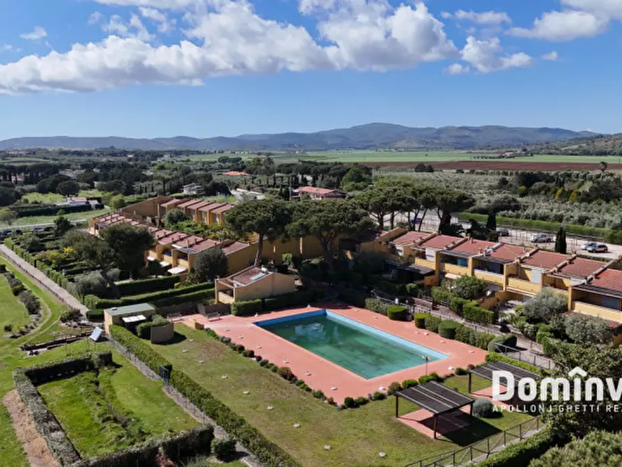 Immagine 1 di Villetta a schiera in affitto  in Via Piemonte a Capalbio