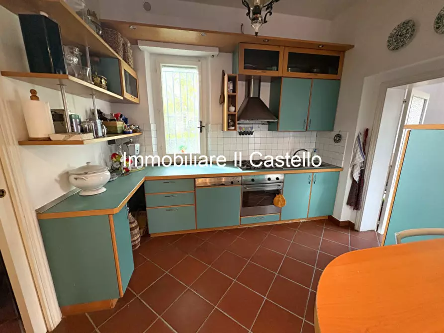 Immagine 7 di Casa indipendente in vendita  in Via Poggio del Sole a Castiglione Del Lago