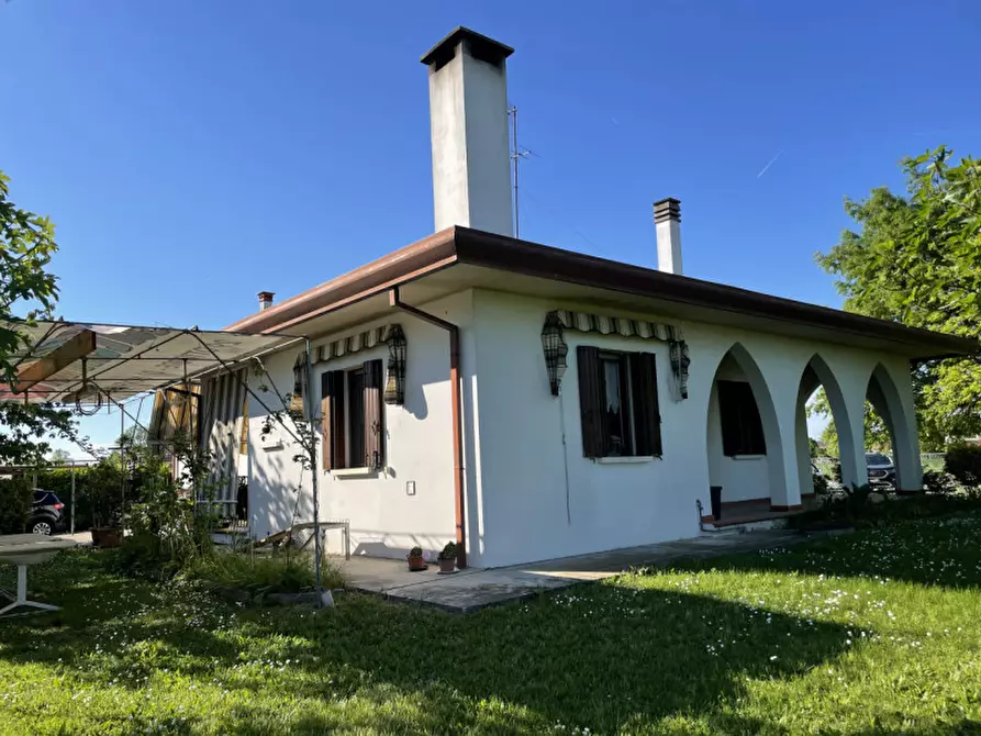 Immagine 9 di Casa indipendente in vendita  in via roma a Arzergrande