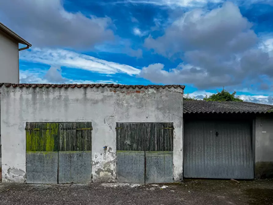 Immagine 34 di Casa indipendente in vendita  in Via Adige Inferiore a Sant'urbano