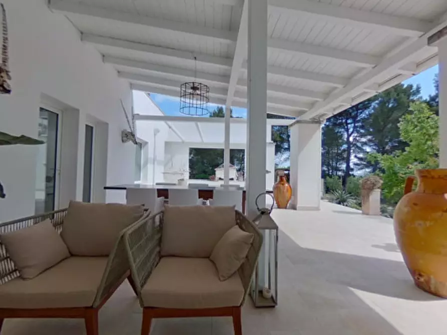 Immagine 11 di Villa in vendita  in FREEX a Martina Franca