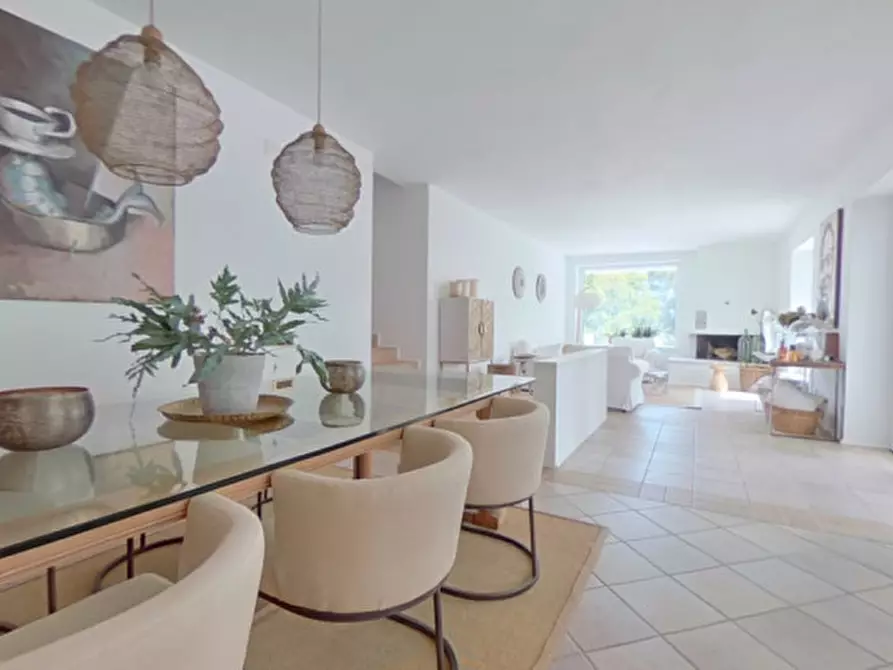 Immagine 23 di Villa in vendita  in FREEX a Martina Franca