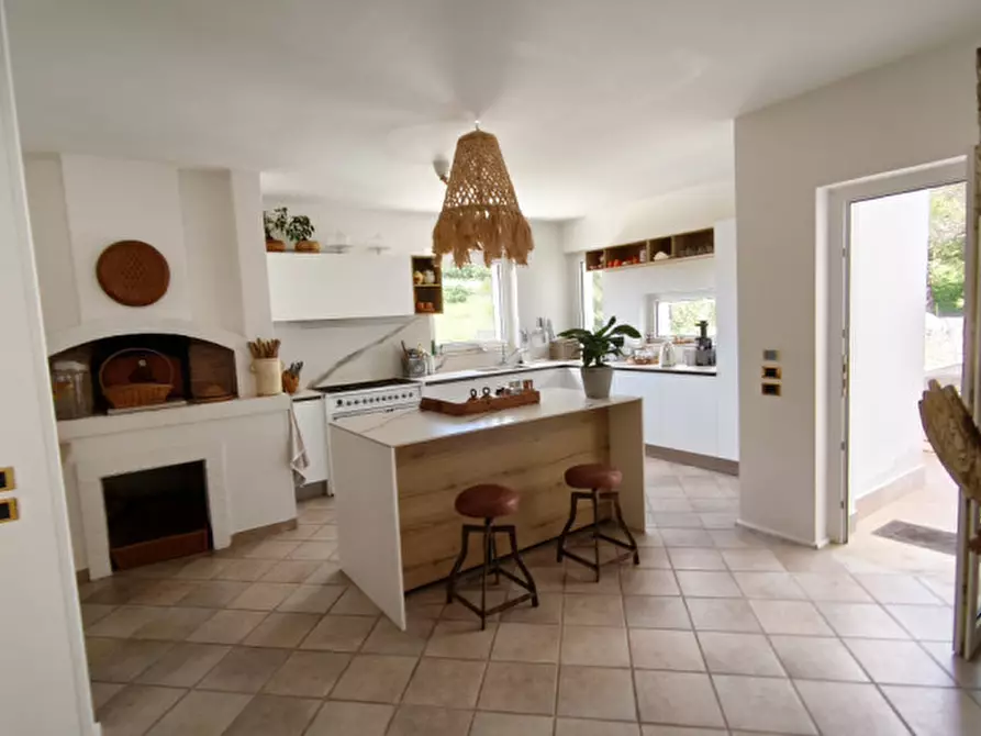 Immagine 26 di Villa in vendita  in FREEX a Martina Franca