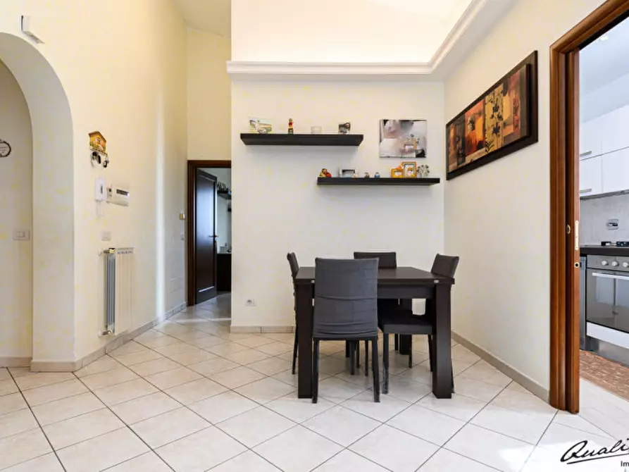 Immagine 8 di Appartamento in vendita  in Via Prizzi a Roma