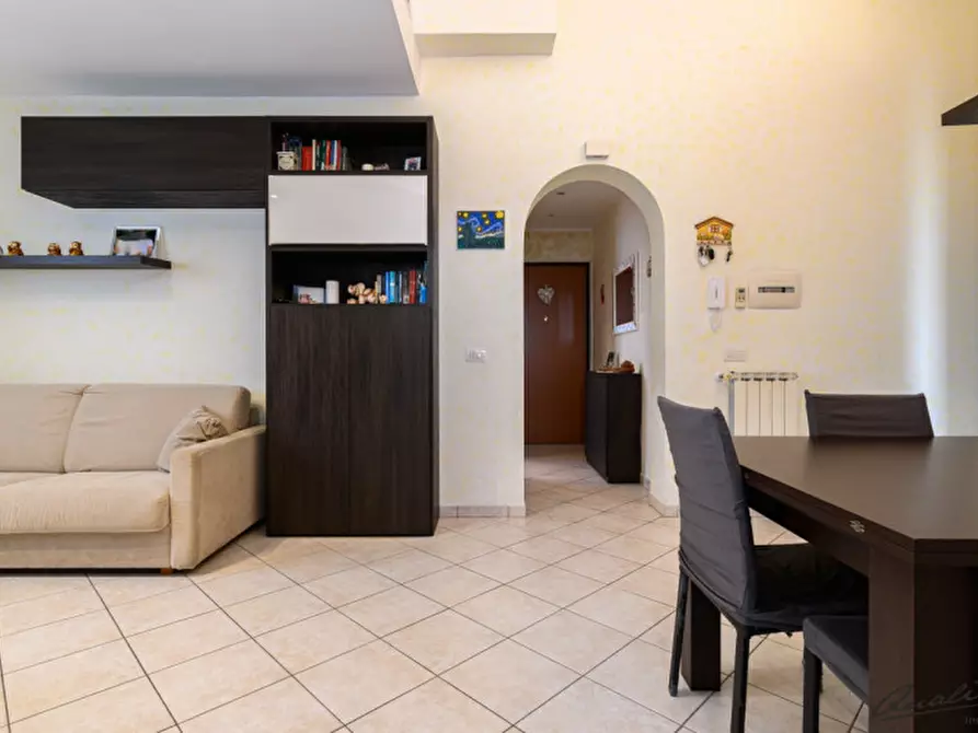 Immagine 12 di Appartamento in vendita  in Via Prizzi a Roma