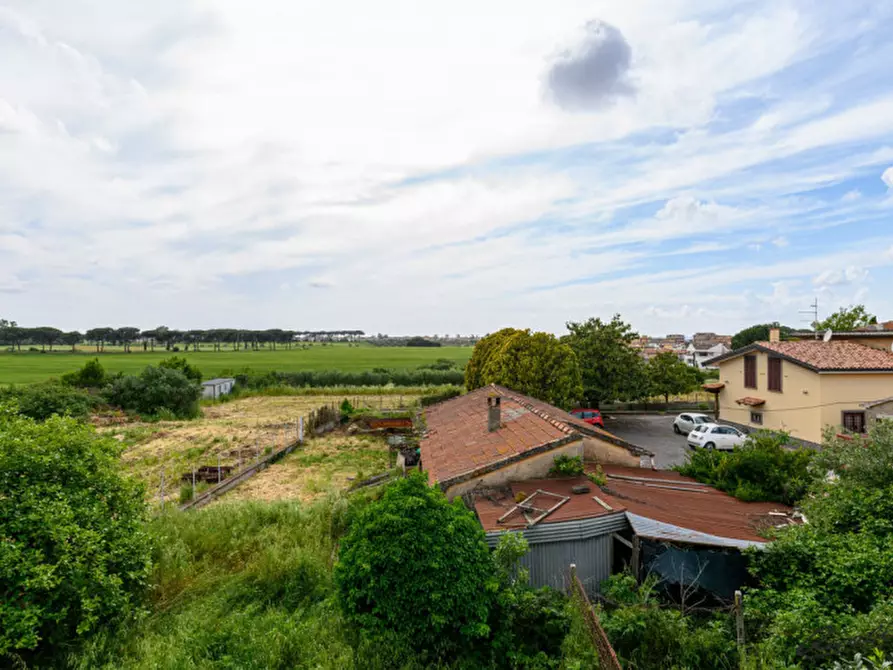 Immagine 28 di Appartamento in vendita  in Via Prizzi a Roma