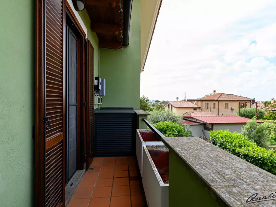 Immagine 32 di Appartamento in vendita  in Via Prizzi a Roma