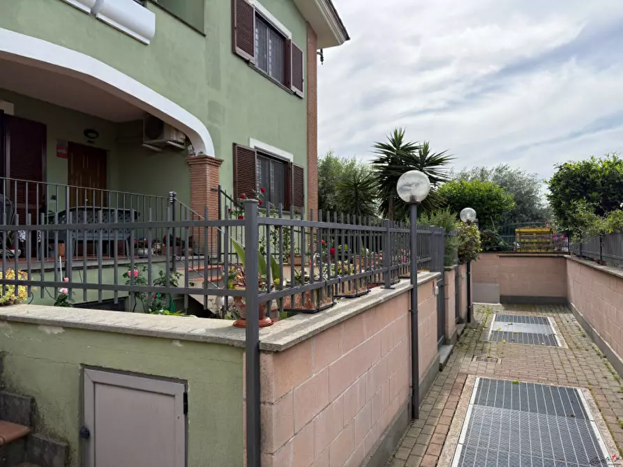 Immagine 35 di Appartamento in vendita  in Via Prizzi a Roma