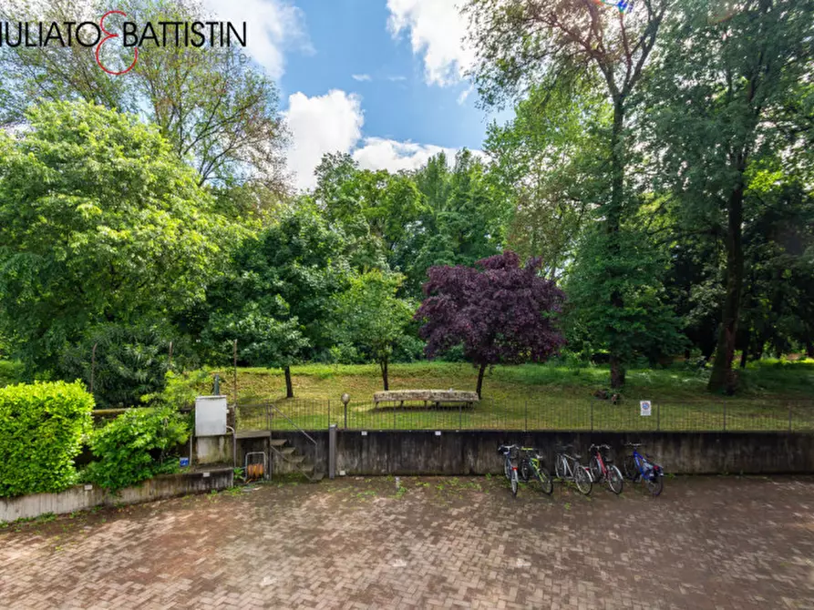 Immagine 1 di Appartamento in vendita  in Vicinanze chieesa San Marco a Vicenza