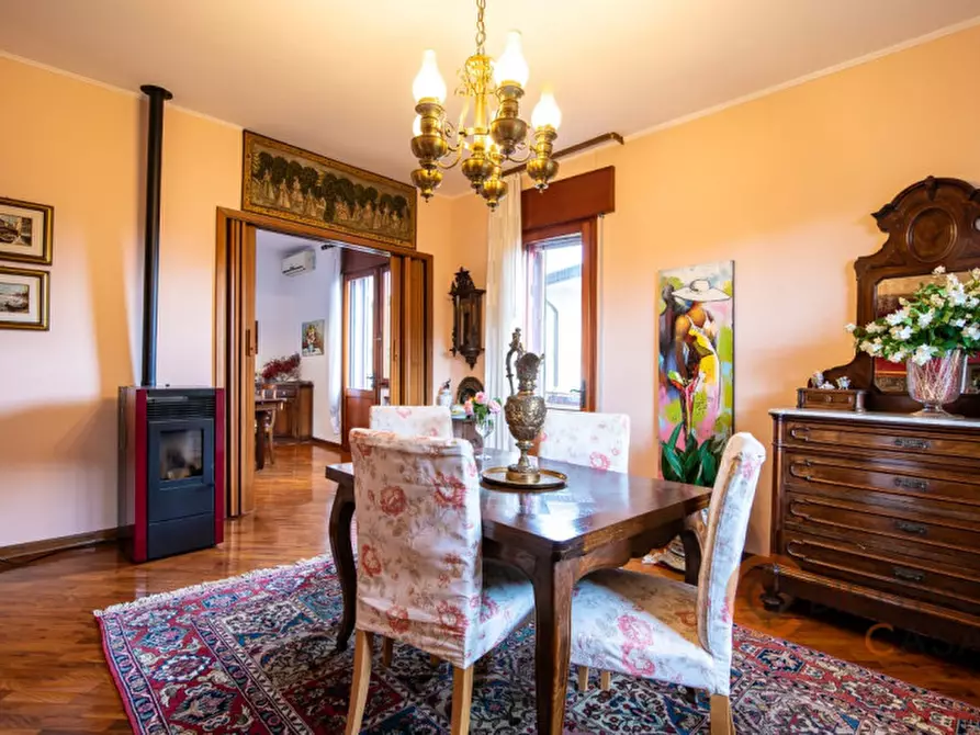 Immagine 10 di Casa bifamiliare in vendita  in Via Cavour a Vigodarzere