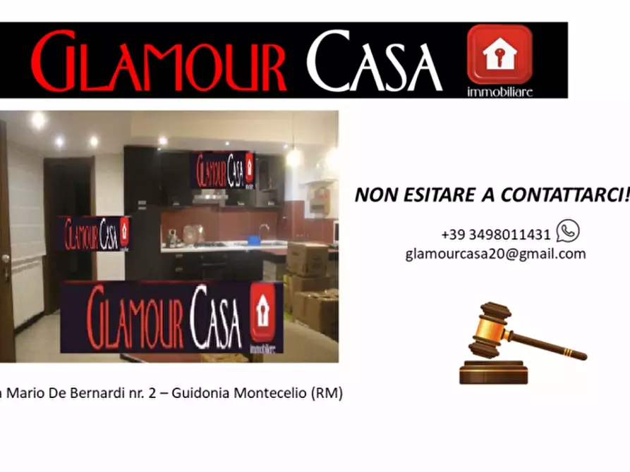 Immagine 2 di Villa in vendita  in Via Simo a Roma