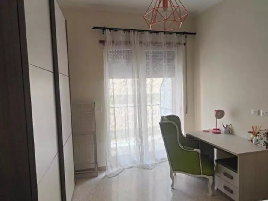 Immagine 2 di Camera in affitto  in via Giulio Palermo a Napoli