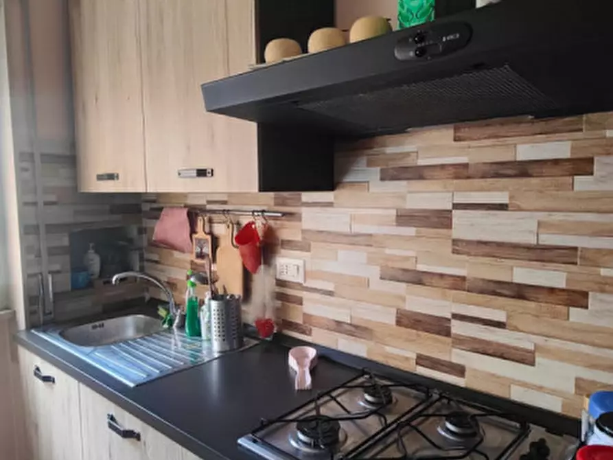 Immagine 6 di Camera in affitto  in via Giulio Palermo a Napoli