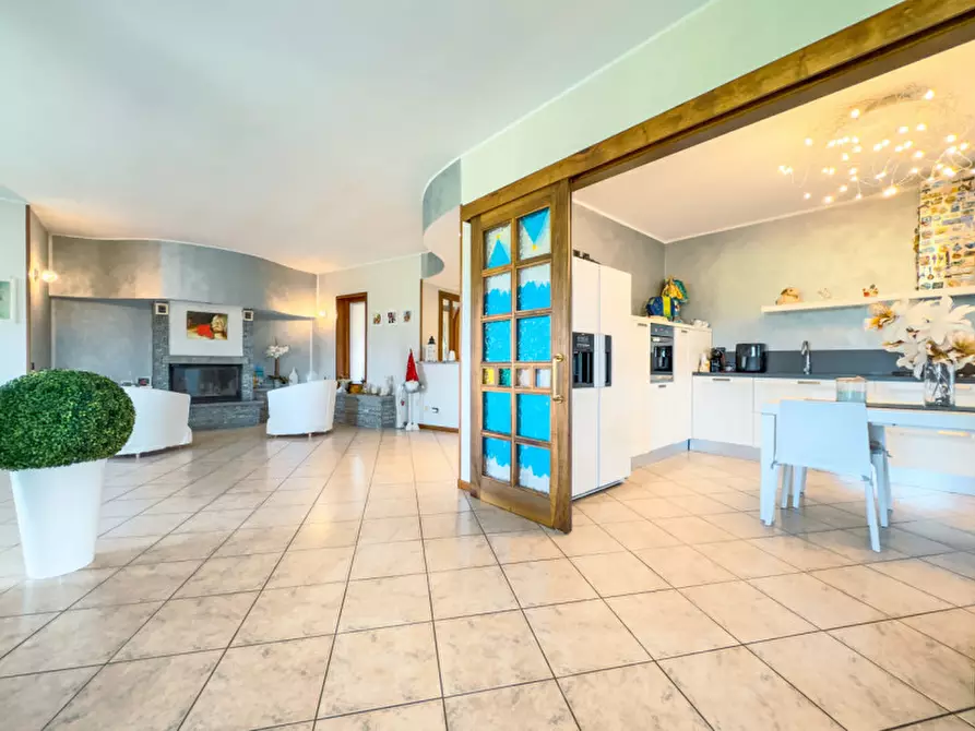 Immagine 3 di Villa in vendita  in via Beltrami 6c a Maggiora