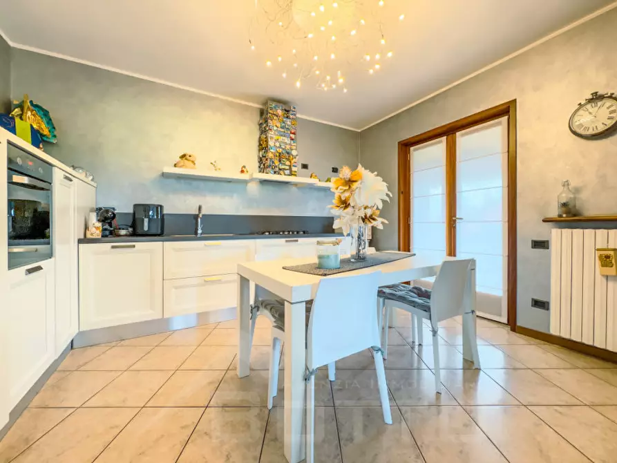 Immagine 12 di Villa in vendita  in via Beltrami 6c a Maggiora