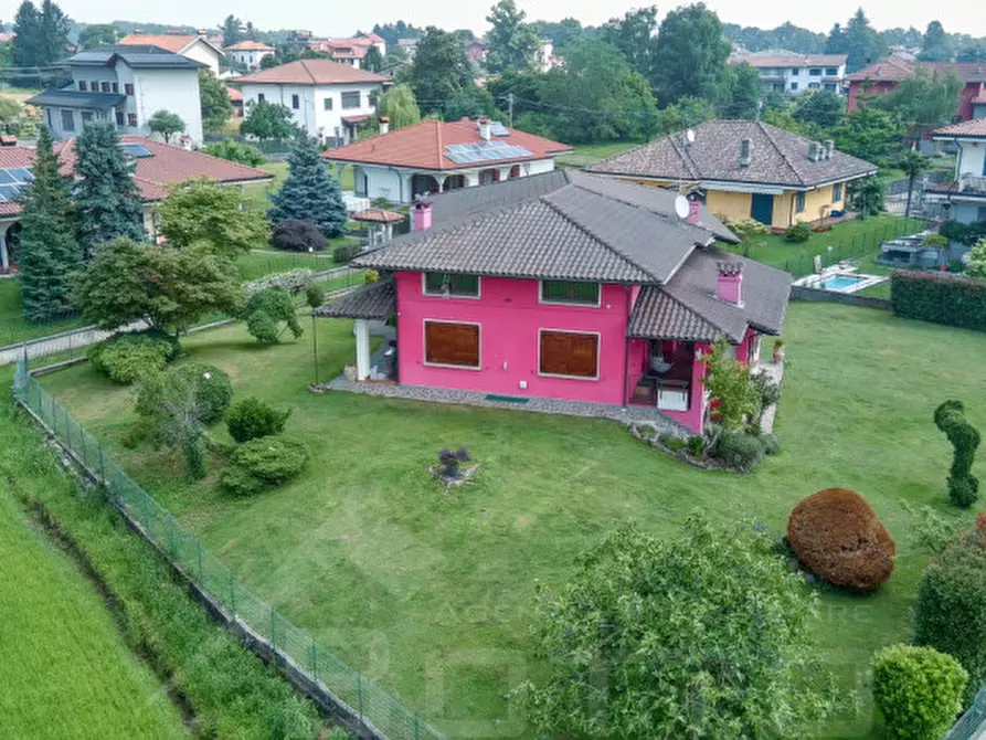 Immagine 55 di Villa in vendita  in via Beltrami 6c a Maggiora