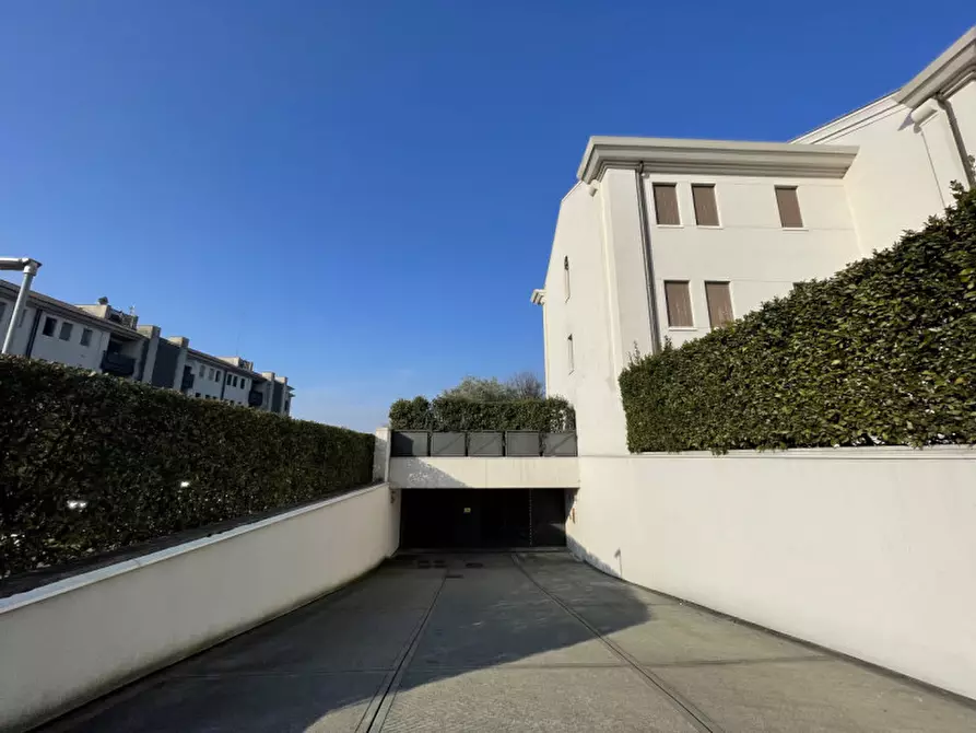 Immagine 27 di Appartamento in vendita  in Via delle Querce a Castelfranco Veneto