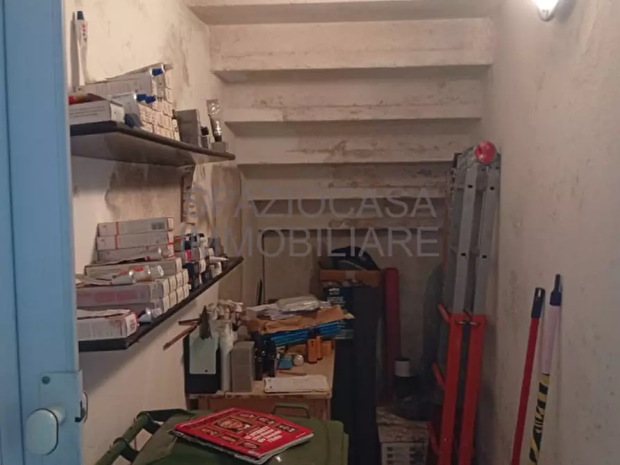 Immagine 5 di Negozio in affitto  in Via Ponterotto a Padova