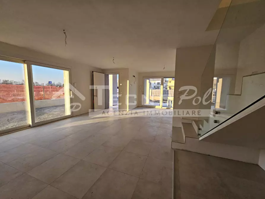 Immagine 10 di Casa bifamiliare in vendita  a Camposampiero