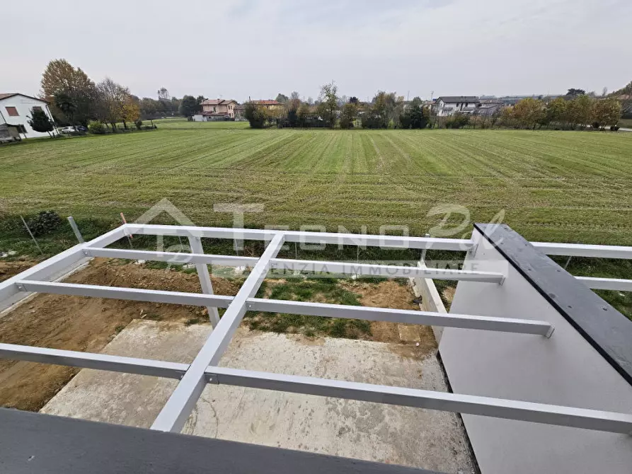 Immagine 17 di Casa bifamiliare in vendita  a Camposampiero