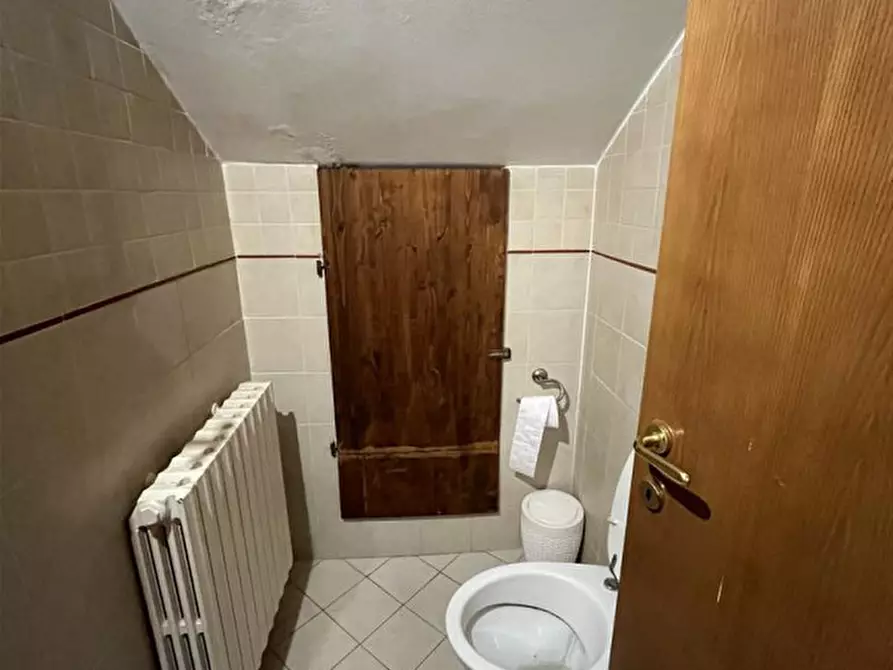 Immagine 11 di Casa indipendente in vendita  in Loc. Casale a Cavriglia