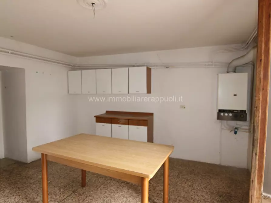 Immagine 1 di Casa indipendente in vendita  a Foiano Della Chiana