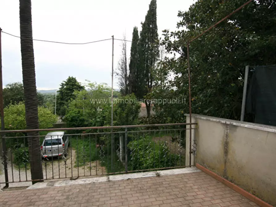 Immagine 4 di Casa indipendente in vendita  a Foiano Della Chiana