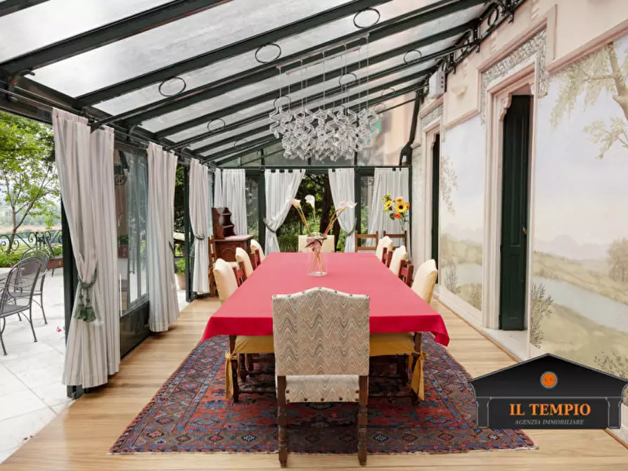 Immagine 7 di Villa in vendita  in via castello a Vicenza