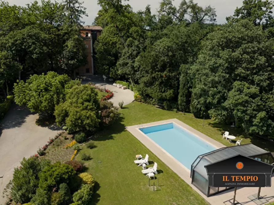 Immagine 11 di Villa in vendita  in via castello a Vicenza