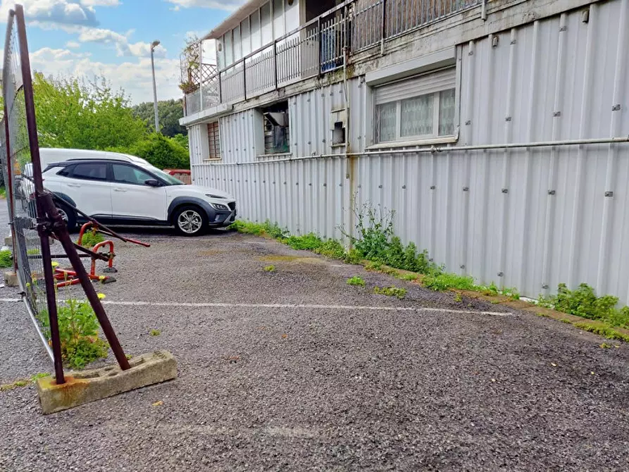 Immagine 3 di Posto auto in vendita  in Via Piave, N. 224 a Vado Ligure