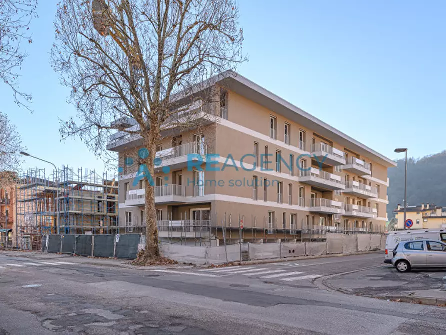 Immagine 2 di Appartamento in vendita  in viale regina margherita a Valdagno