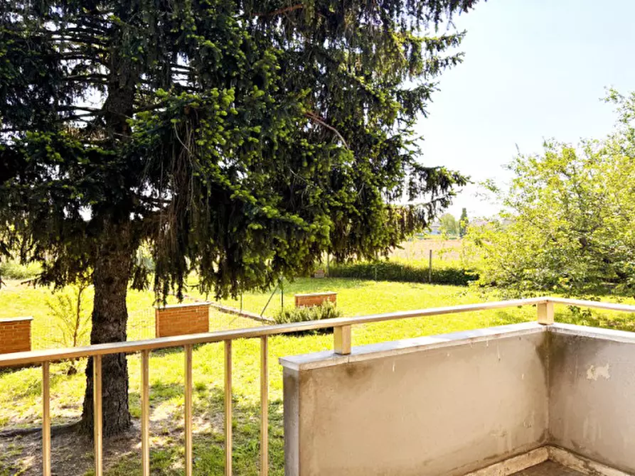 Immagine 24 di Villa in vendita  a Alseno