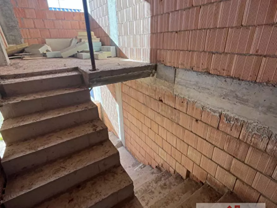 Immagine 7 di Casa indipendente in vendita  a Montebelluna