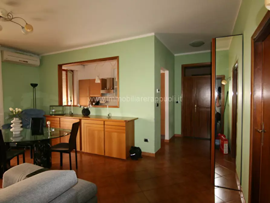 Immagine 4 di Appartamento in vendita  a Montepulciano