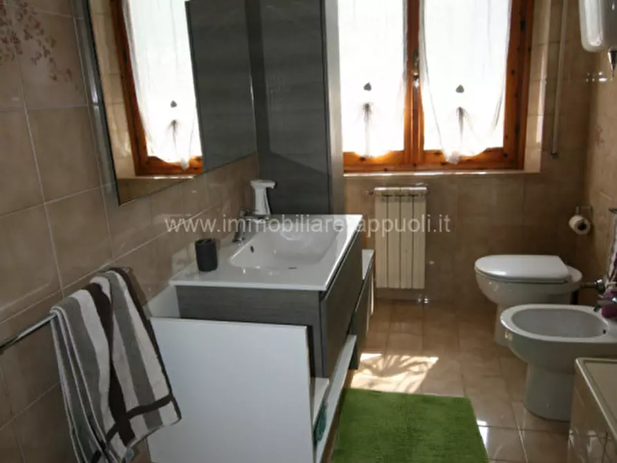 Immagine 13 di Appartamento in vendita  a Montepulciano