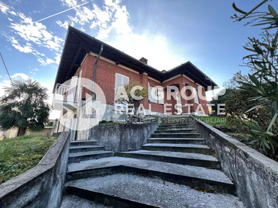 Immagine 1 di Casa bifamiliare in vendita  in Via Cesare Beccaria a Cerro Maggiore